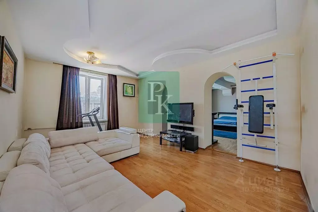 3-к кв. Севастополь ул. Ленина, 68 (85.8 м) - Фото 1