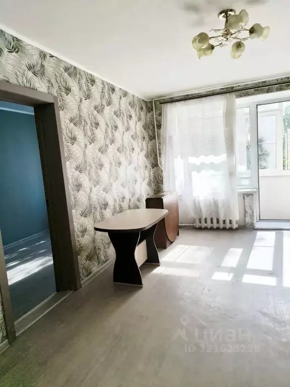 2-к кв. Ленинградская область, Гатчина ул. Леонова, 5 (42.0 м) - Фото 1