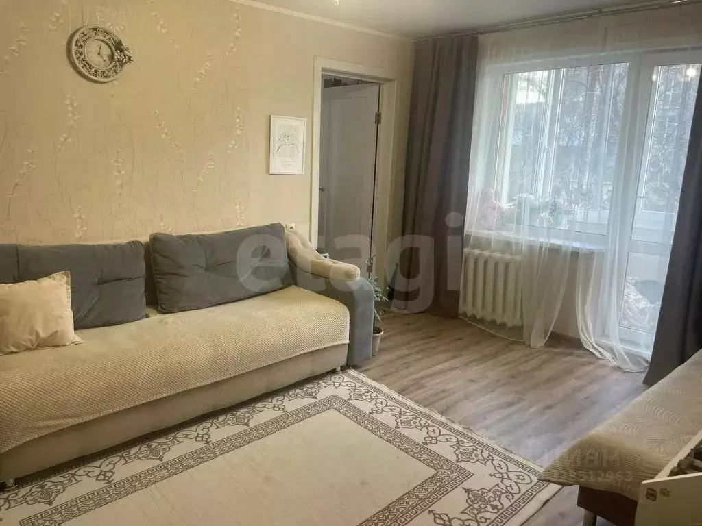 2-к кв. Тюменская область, Тюмень Кольский пер., 1 (36.4 м) - Фото 1