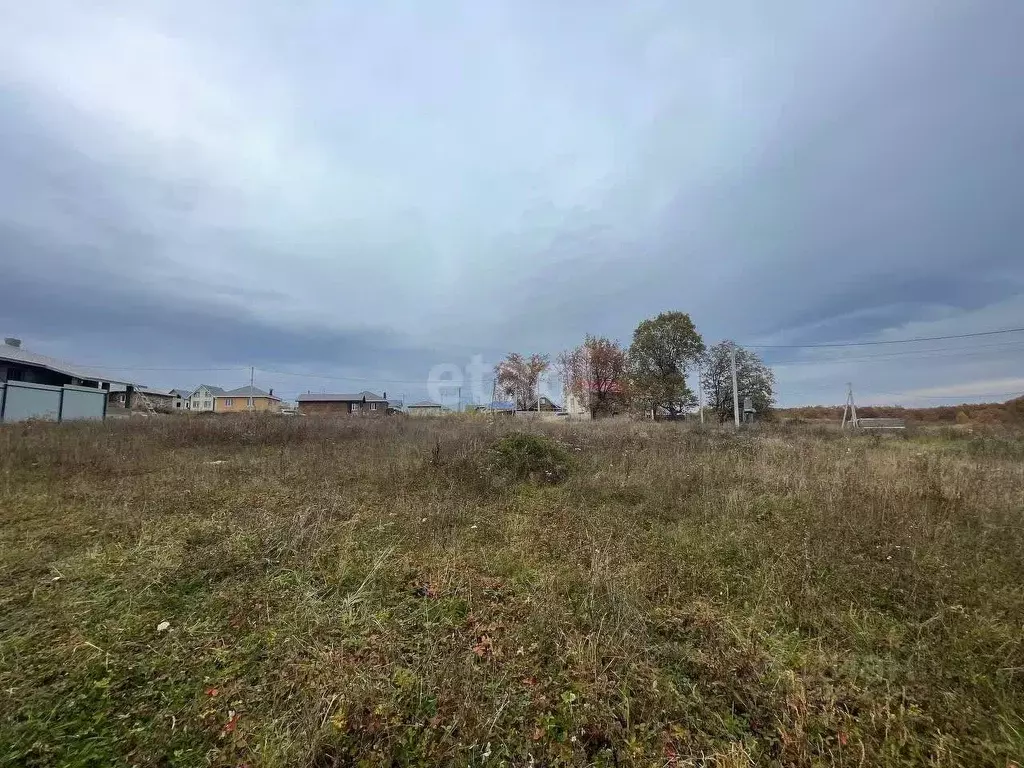 Участок в Башкортостан, Иглинский район, Акбердинский сельсовет, д. ... - Фото 1