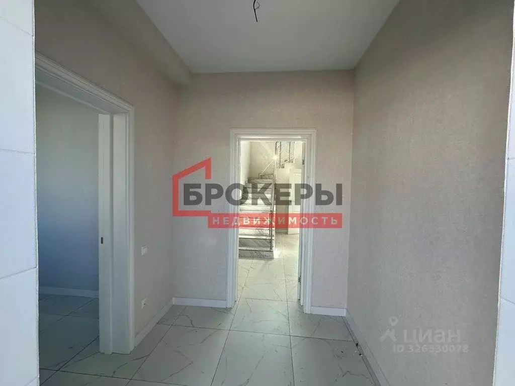 Дом в Крым, Евпатория городской округ, Заозерное пгт ул. Космическая, ... - Фото 2