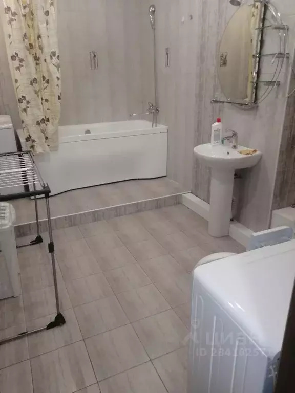 1-к кв. Самарская область, Самара Революционная ул., 4 (60.0 м) - Фото 2