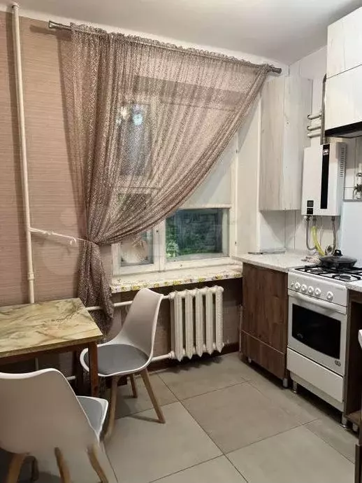 1-к. квартира, 35 м, 9/9 эт. - Фото 0