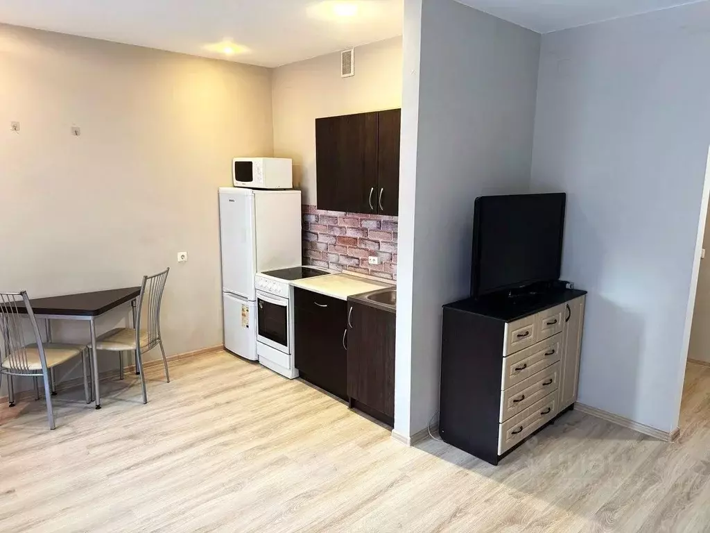 Студия Иркутская область, Иркутск ул. Ядринцева, 90 (40.0 м) - Фото 1