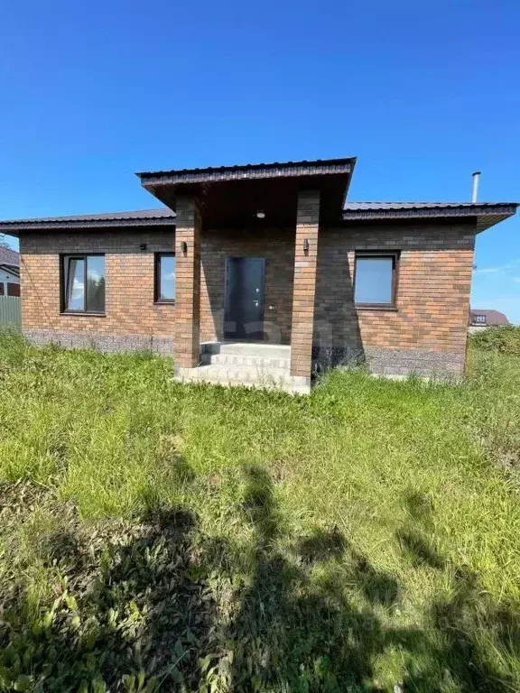 Дом в Башкортостан, Иглинский сельсовет, с. Иглино ул. Губайдуллина ... - Фото 1