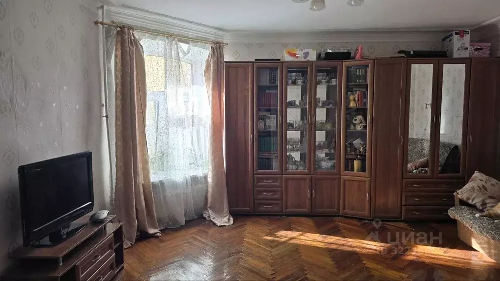 Комната Санкт-Петербург ул. Чайковского, 24 (33.9 м) - Фото 1