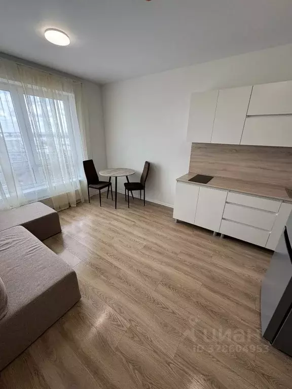 Студия Свердловская область, Екатеринбург ул. Гаршина, 3 (20.0 м) - Фото 1