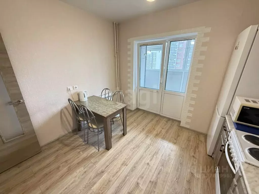 3-к кв. Воронежская область, Новоусманский район, пос. Отрадное ул. ... - Фото 2