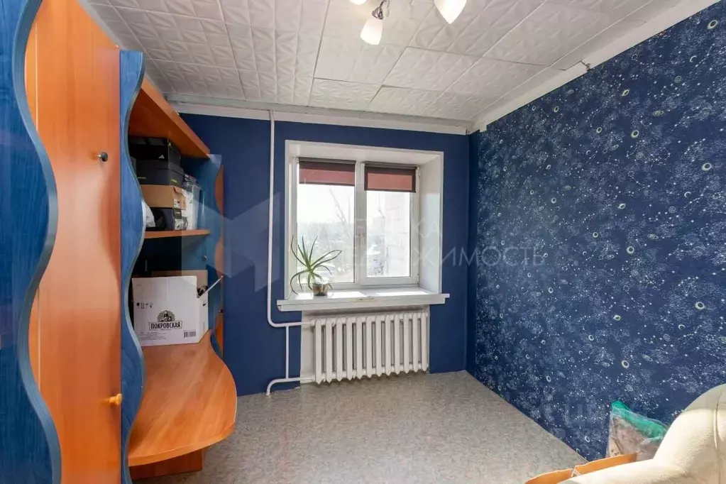 2-к кв. Тюменская область, Тюмень ул. 9 Января, 4 (40.5 м) - Фото 1