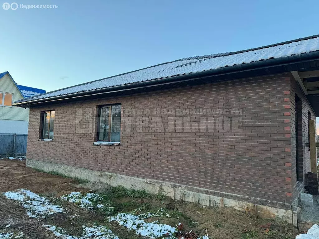 Дом в Смоленский муниципальный округ, деревня Быльники, Счастливая ... - Фото 2