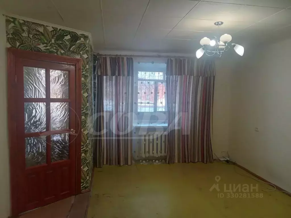 1-к кв. Тюменская область, Тюмень Барнаульская ул., 42 (33.0 м) - Фото 1