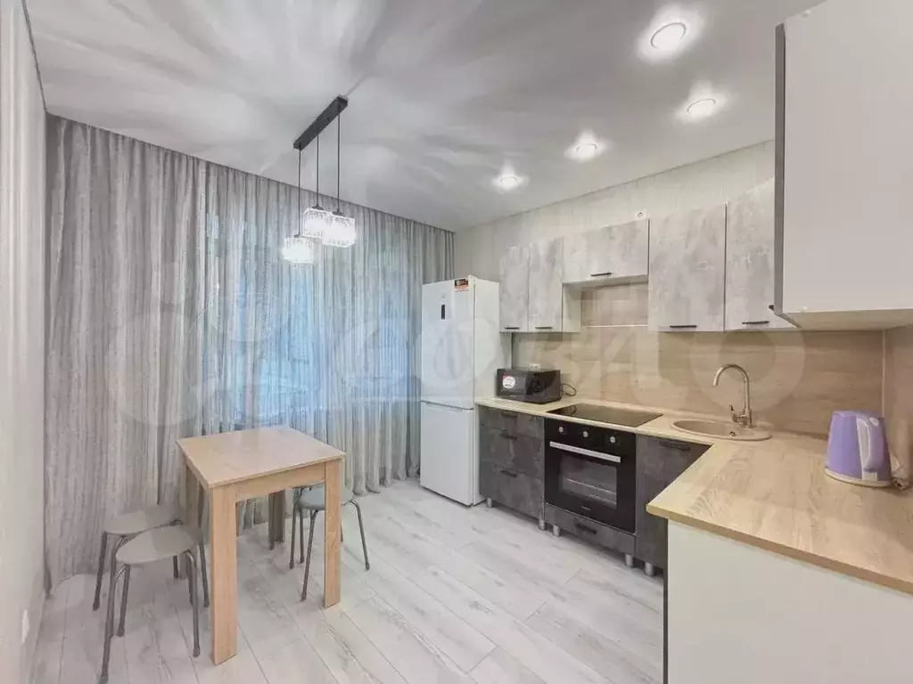 1-к. квартира, 30 м, 12/15 эт. - Фото 0