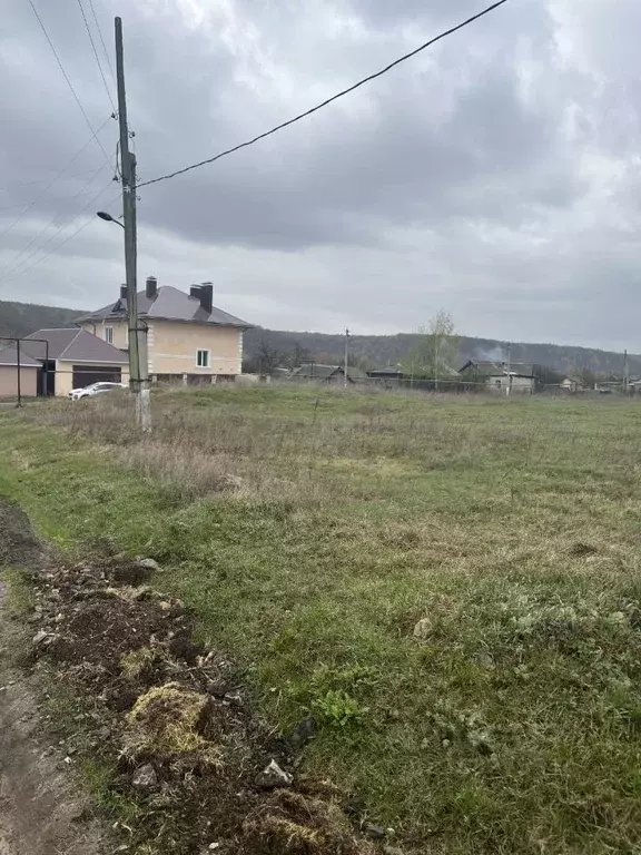 Участок в Саратовская область, Татищевский район, Ягодно-Полянское ... - Фото 0