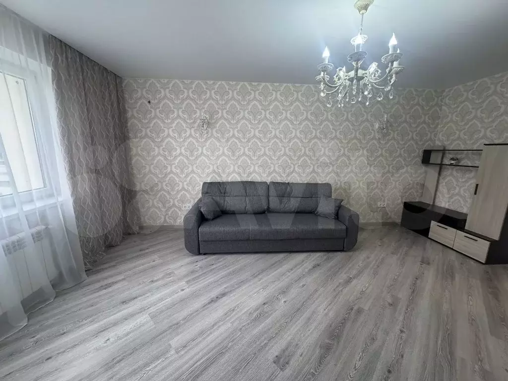 2-к. квартира, 55 м, 5/17 эт. - Фото 1