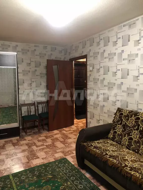 1-к. квартира, 31 м, 1/5 эт. - Фото 1