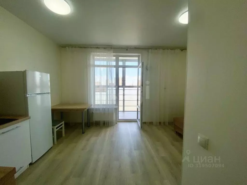Студия Тюменская область, Тюмень ул. Владимира Бахарева, 1 (22.0 м) - Фото 0