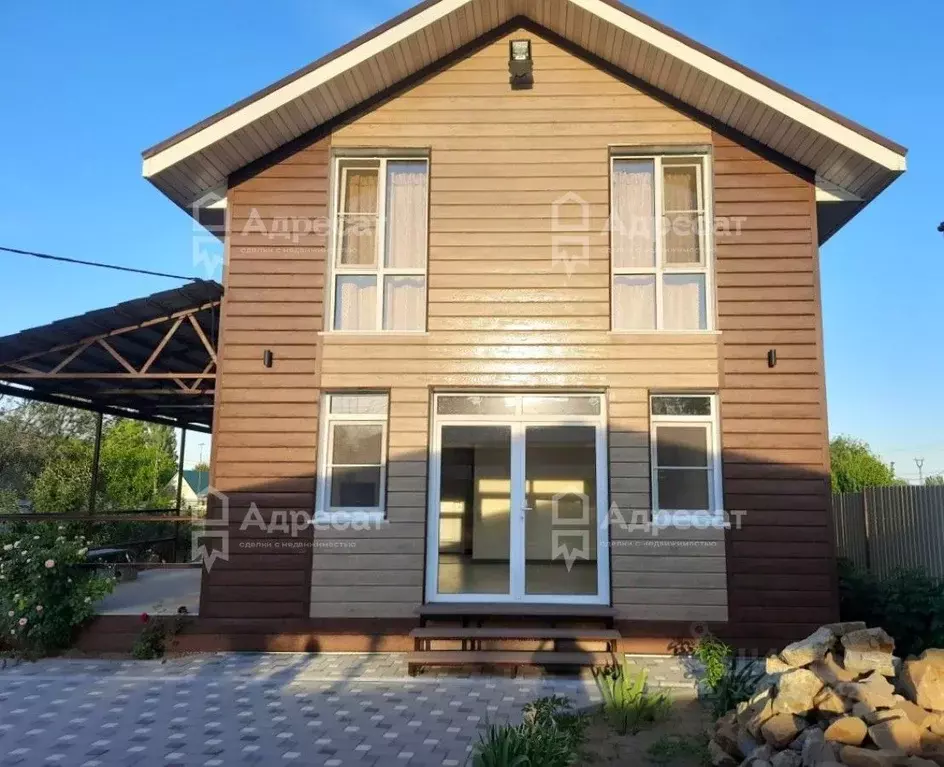 Дом в Волгоградская область, Волгоград ул. Героев Тулы (151 м) - Фото 1