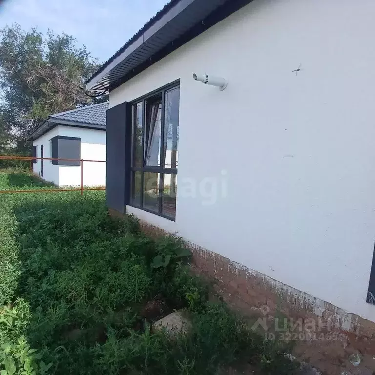 Дом в Саратовская область, Энгельс муниципальное образование, ... - Фото 1