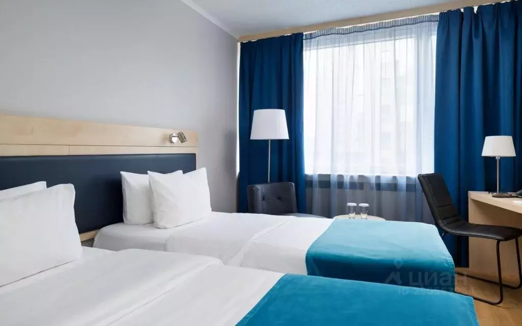 Комната Санкт-Петербург Пироговская наб., 5/2 (17.0 м) - Фото 1