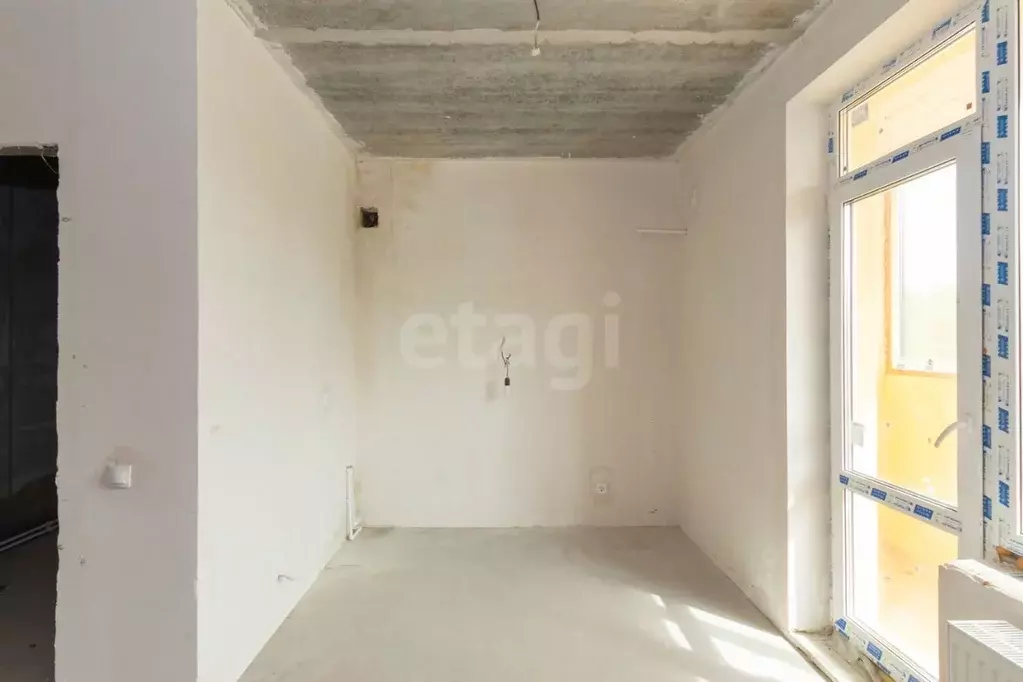 Студия Тюменская область, Тюмень ул. Тимофея Чаркова, 69к3 (21.69 м) - Фото 1