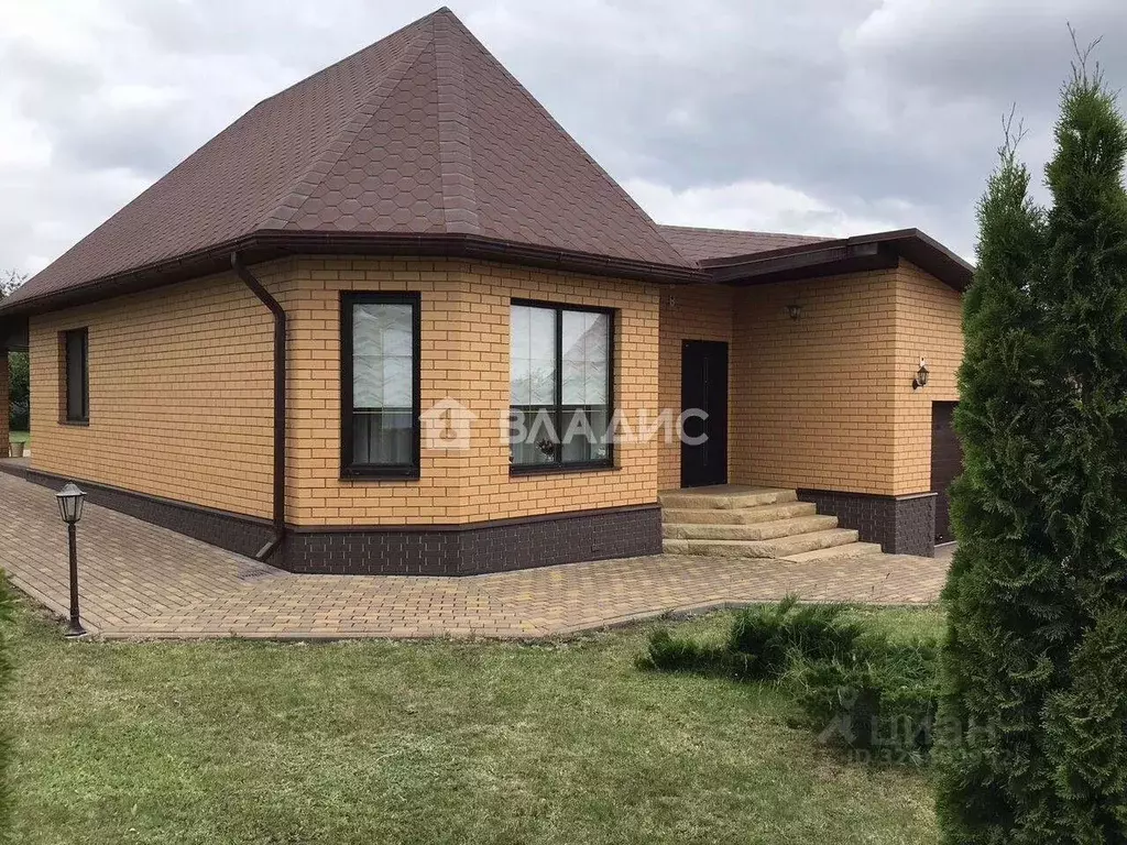 Дом в Белгородская область, Белгородский район, Дубовское с/пос, пос. ... - Фото 1