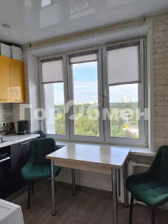 Продается 2-комнатная квартира - Фото 2