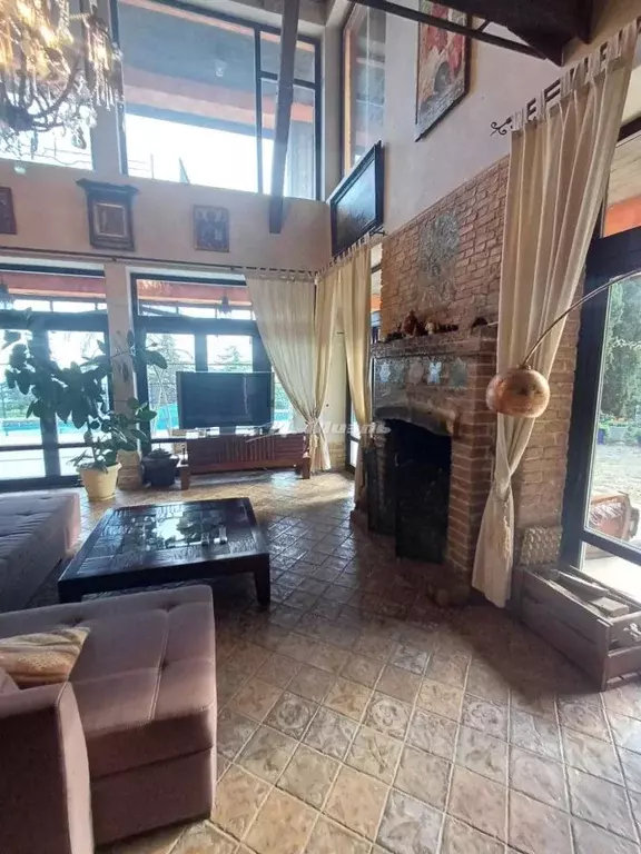 Дом в Крым, Ялта муниципальный округ, Массандра пгт ул. Стахановская ... - Фото 1