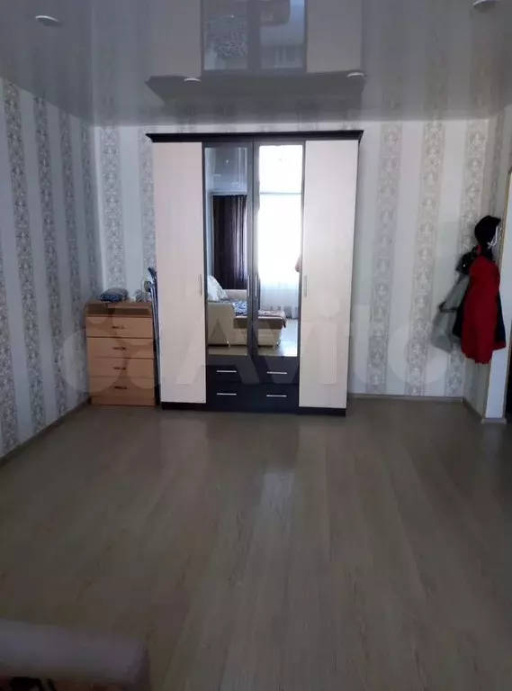 1-к. квартира, 43 м, 8/15 эт. - Фото 1