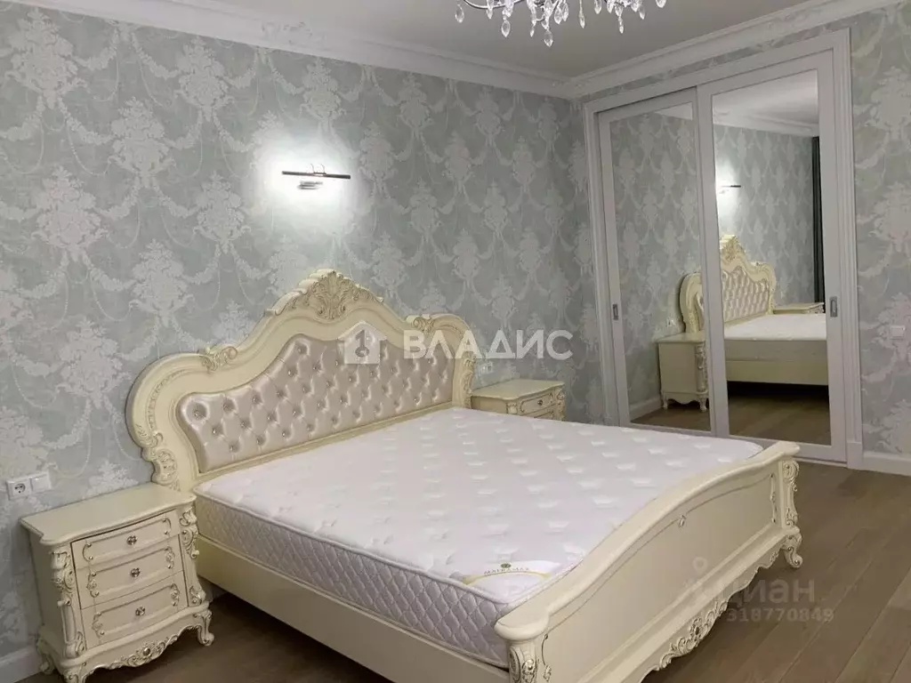 3-к кв. Москва Мосфильмовская ул., 88к4 (92.0 м) - Фото 1