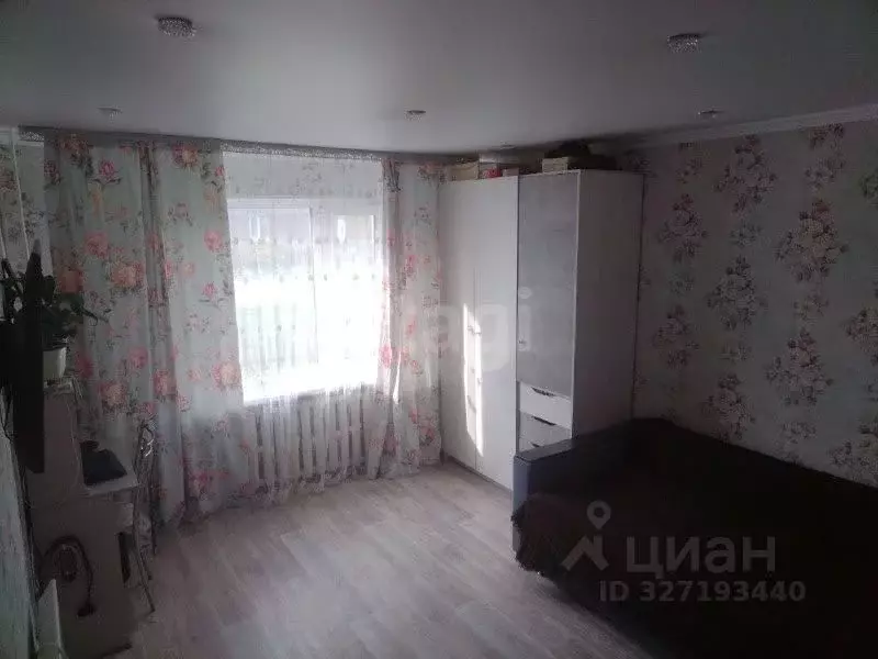 2-к кв. Тюменская область, с. Уват ул. Октябрьская, 48 (40.4 м) - Фото 1