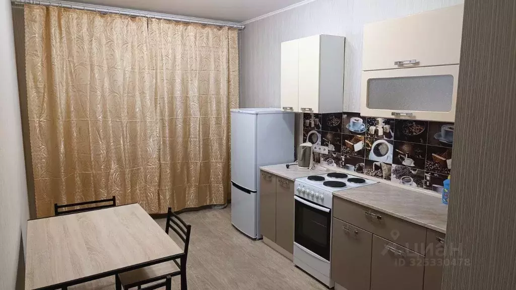 2-к кв. Омская область, Омск ул. Куйбышева, 113 (62.0 м) - Фото 1