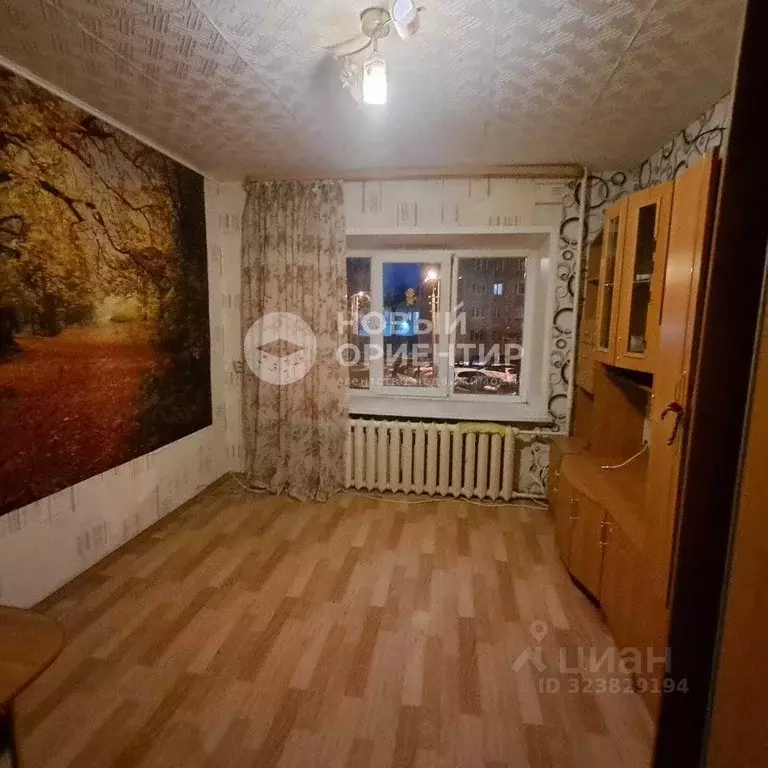 Комната Свердловская область, Екатеринбург ул. Лукиных, 18А (12.6 м) - Фото 1