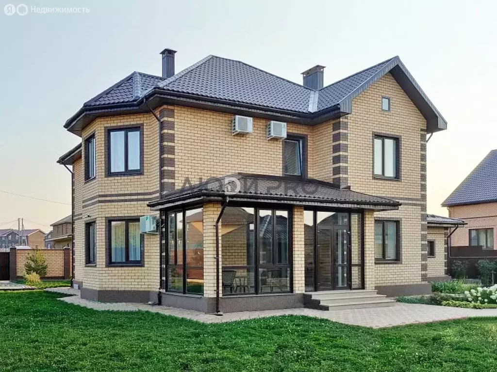 Дом в село Булгаково, бульвар Габдрахмана Кадырова, 75/2 (309.45 м) - Фото 1