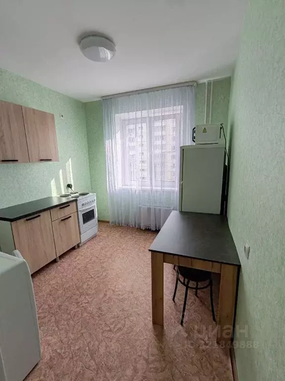 1-к кв. Омская область, Омск Сибирский просп., 45 (41.0 м) - Фото 2