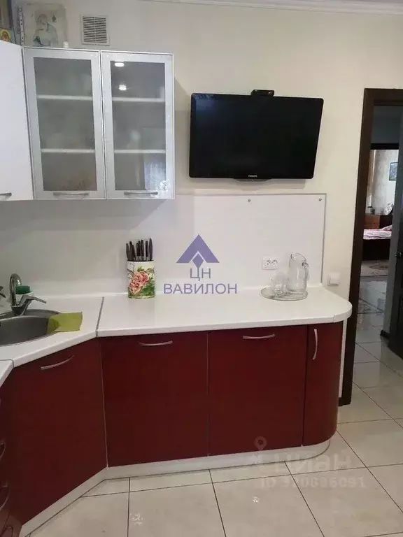 Дом в Ростовская область, Волгодонск ул. Рождественская (100 м) - Фото 1