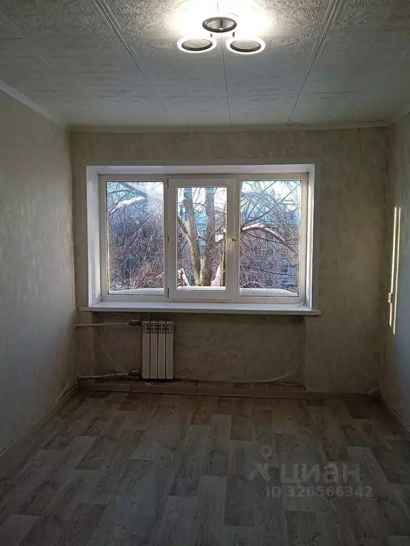 Комната Чувашия, Чебоксары Привокзальная ул., 4 (11.6 м) - Фото 1