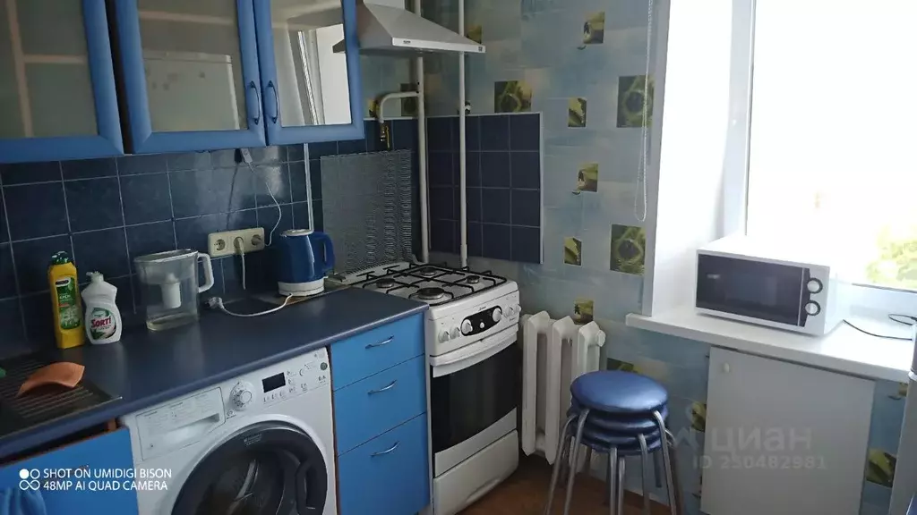 1-к кв. Удмуртия, Ижевск Камбарская ул., 33 (32.0 м) - Фото 1