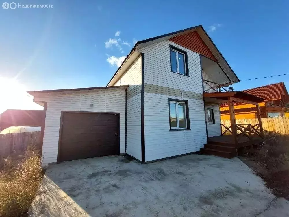 Дом в Грановщина, Просторная улица (180 м) - Фото 1