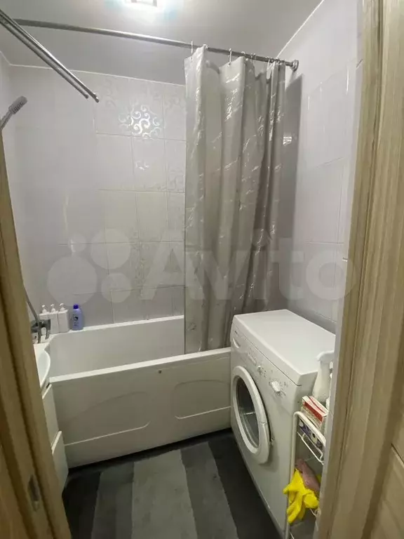 3-к. квартира, 63 м, 3/9 эт. - Фото 1