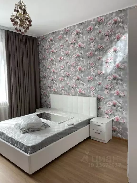 2-к кв. Псковская область, Псков ул. Гоголя, 27/39 (75.0 м) - Фото 0