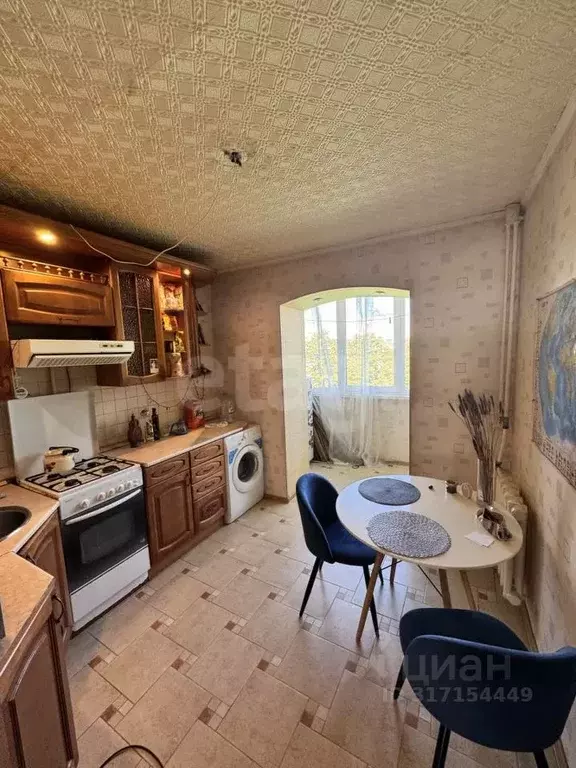2-к кв. Брянская область, Брянск ул. 8 Марта, 1 (48.1 м) - Фото 0
