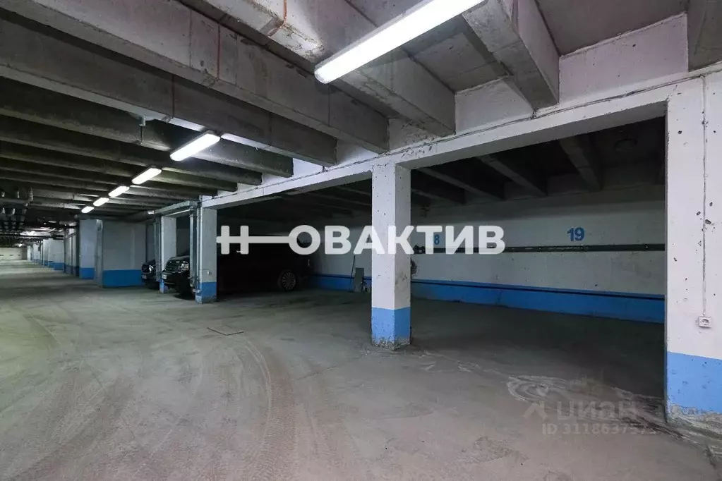 Гараж в Новосибирская область, Новосибирск ул. Галущака, 15 (19 м) - Фото 0