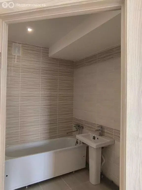 1-комнатная квартира: Пенза, улица Антонова, 5Н (44 м) - Фото 1