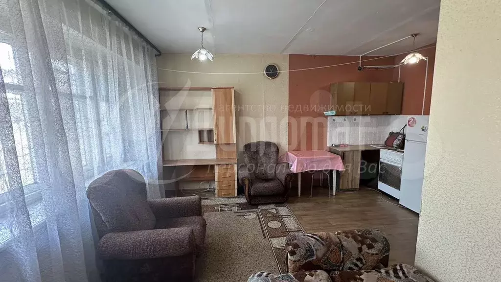 Комната 18 м в 1-к., 2/5 эт. - Фото 0