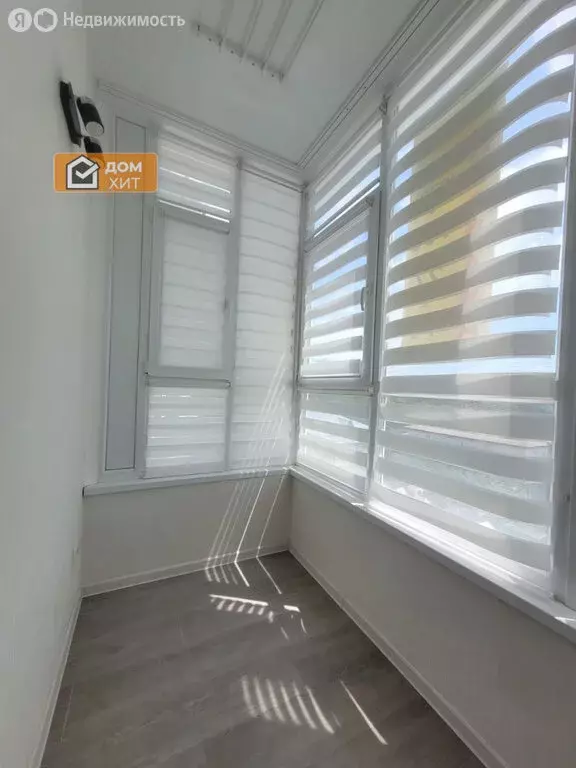 2-комнатная квартира: Симферополь, бульвар Ленина, 12А (50 м) - Фото 0