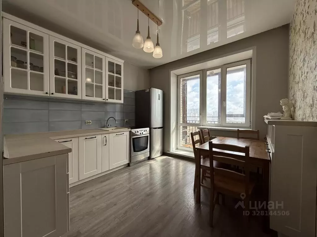 2-к кв. Новосибирская область, Новосибирск ул. Кирова, 236 (55.0 м) - Фото 1