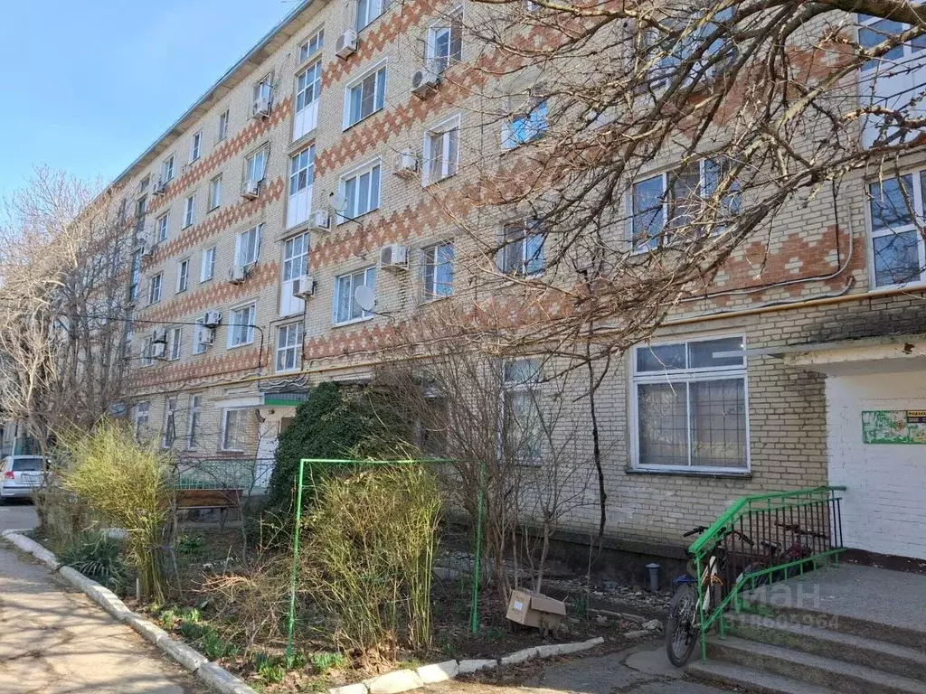 1-к кв. Краснодарский край, Абинск Комсомольский просп., 99 (33.0 м) - Фото 1