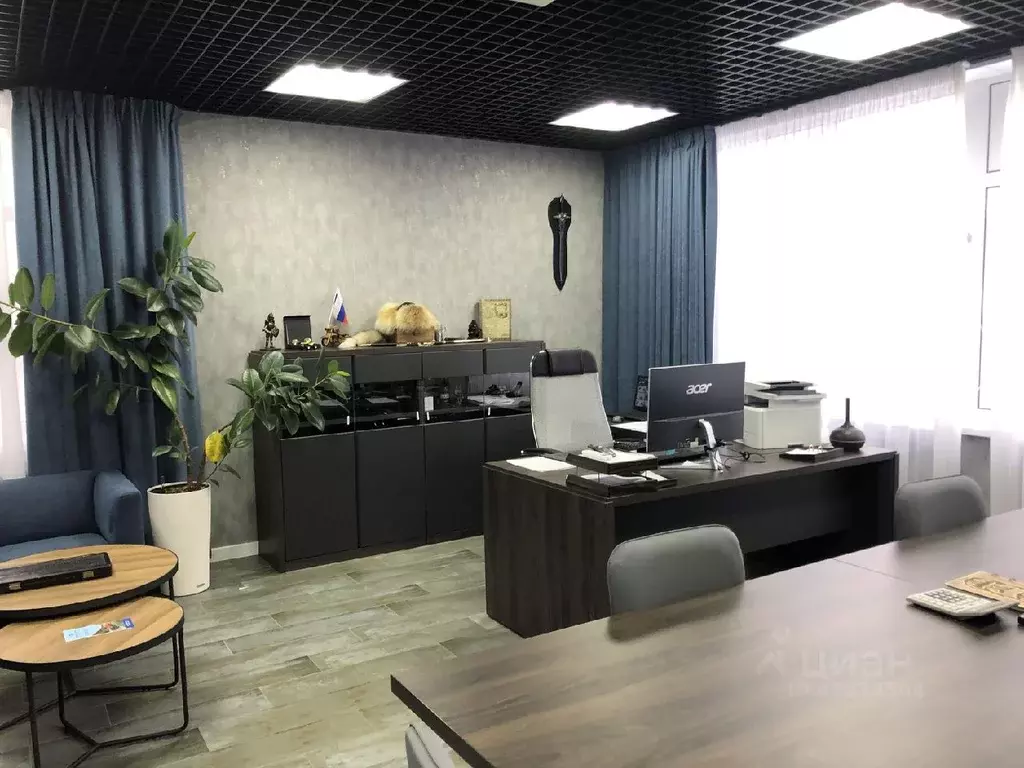 Офис в Тюменская область, Тюмень ул. Республики, 53 (100 м) - Фото 0
