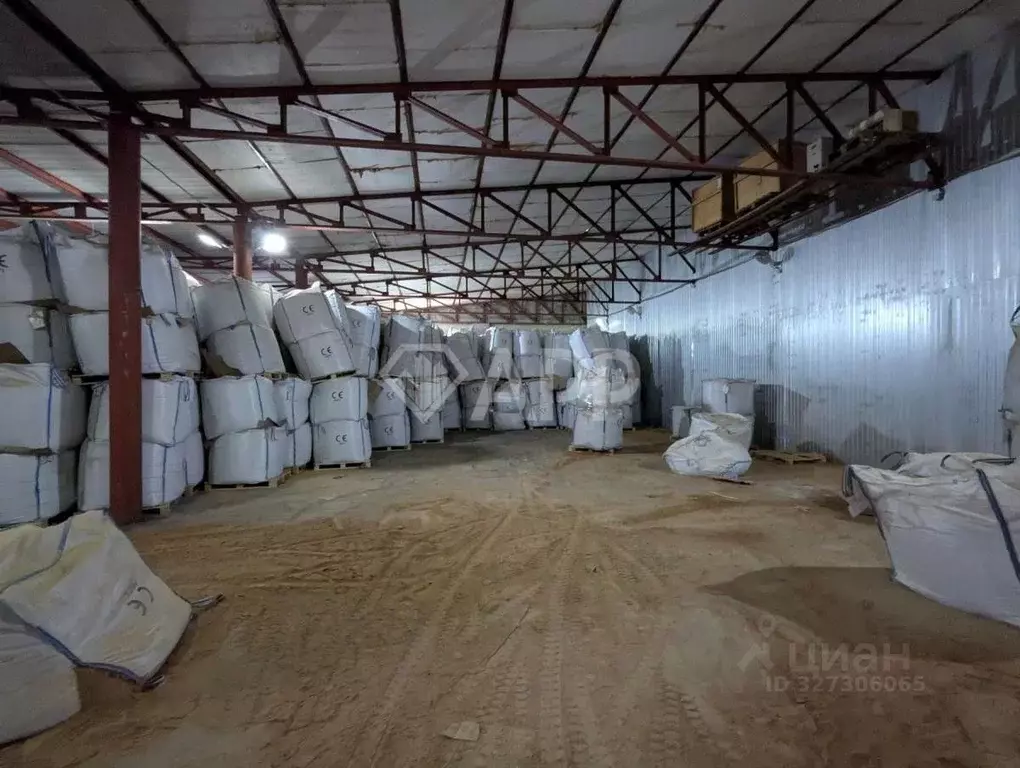 Склад в Краснодарский край, Новороссийск Промышленная ул., 1А (735 м) - Фото 1