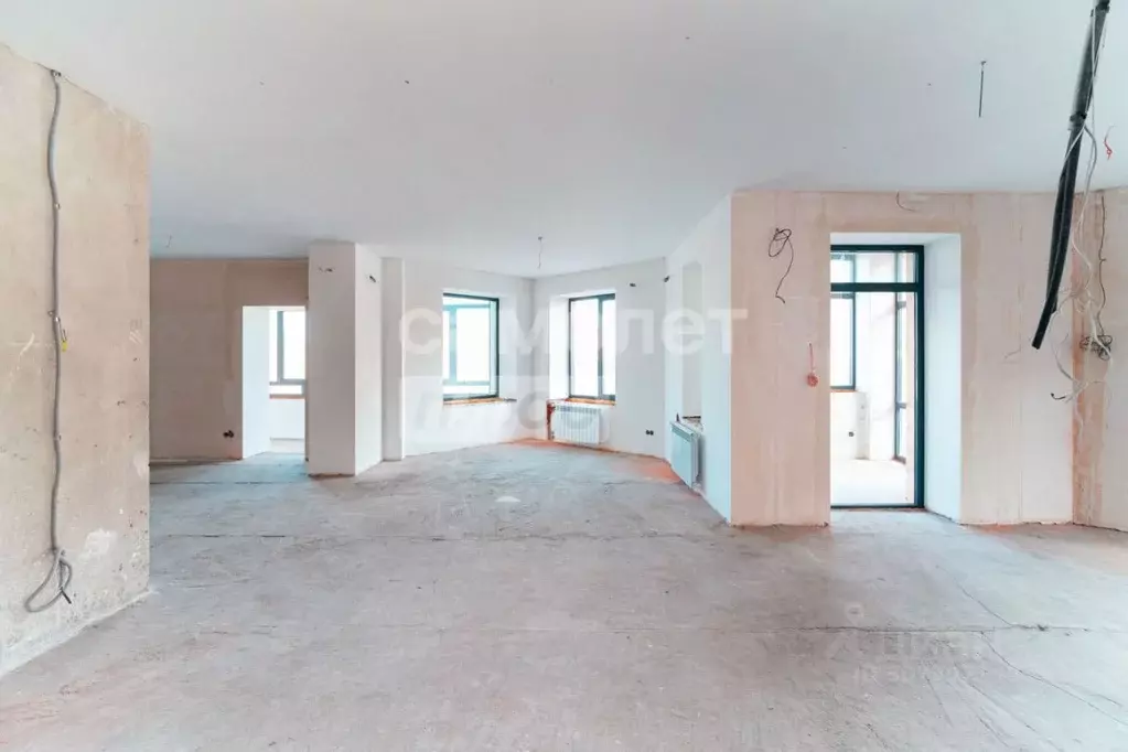 3-к кв. Омская область, Омск Старгород мкр, ул. Шукшина, 7 (155.9 м) - Фото 0